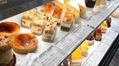 Patisserie パリ3区 岡山県岡山市南区下中野 洋菓子 ケーキ Yahoo ロコ