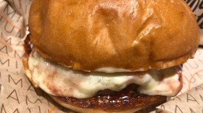 Umami Burger 大阪新阪急ホテル店 大阪府大阪市北区芝田 ハンバーガー Yahoo ロコ