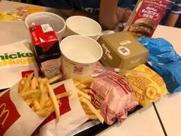 マクドナルド 川崎駅東口店 神奈川県川崎市川崎区駅前本町 バーガー Yahoo ロコ