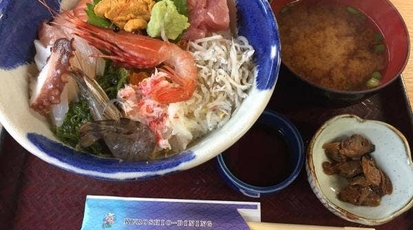 鳥羽海鮮市場 海の駅黒潮 相差店 お食事処 三重県鳥羽市相差町 魚介 海鮮料理 丼もの 刺身 海鮮丼 Yahoo ロコ