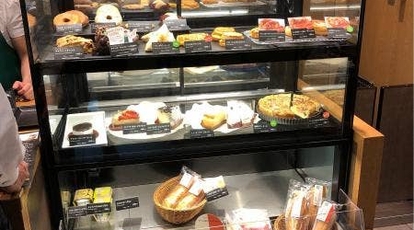 スターバックスコーヒー 新丸ビル店 東京都千代田区丸の内 カフェ Yahoo ロコ