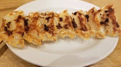 肉汁餃子と190円レモンサワーの酒場 難波のしんちゃん 大阪府大阪市浪速区難波中 居酒屋 Yahoo ロコ