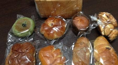ベーカリー ペストリー プルミエ 沖縄県那覇市安里 パン屋 カフェ スイーツ テイクアウト Yahoo ロコ
