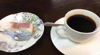 山ぶどう農園 カフェ野の香 岩手県岩手郡雫石町長山 スープカレー スイーツ Yahoo ロコ