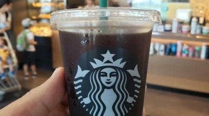 スターバックスコーヒー 福岡空港国内線ターミナル南ゲートエリア店 福岡県福岡市博多区大字下臼井 カフェ Yahoo ロコ