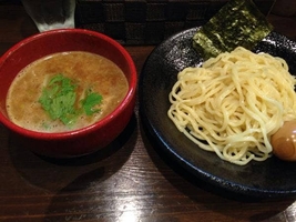 つけ麺 雀 天満橋店(大阪府大阪市中央区谷町/ラーメン・つけ麺（一般）) - Yahoo!ロコ