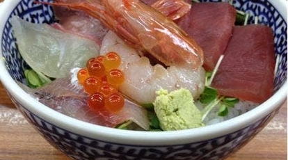 海鮮丼の駅前 三宮店 兵庫県神戸市中央区雲井通 海鮮丼 魚介 海鮮料理 丼もの Yahoo ロコ