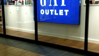 Gap Outlet 三井アウトレットパーク幕張店 千葉県千葉市美浜区ひび野 アパレル Yahoo ロコ