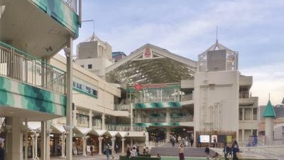 せんちゅうパル専門店街 大阪府豊中市新千里東町 その他のデパート Yahoo ロコ