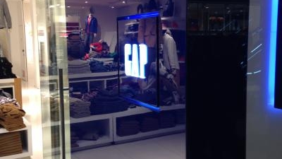 Gap Gapkids グランフロント大阪店 大阪府大阪市北区大深町 Yahoo ロコ