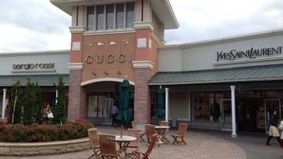 Gucci 御殿場プレミアムアウトレット店 静岡県御殿場市深沢 Yahoo ロコ