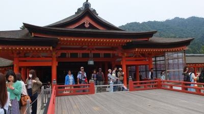 嚴島神社 本殿 広島県廿日市市宮島町 Yahoo ロコ