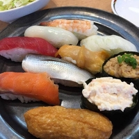 丸寿司 関屋店の写真