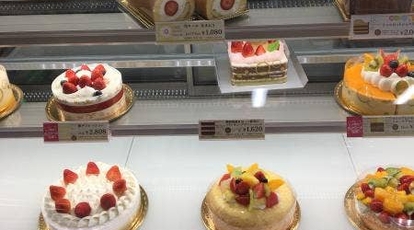 シャトレーゼ 江坂店 大阪府吹田市広芝町 スイーツ Yahoo ロコ