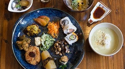 ごはん屋 デ スースースーン 沖縄県中頭郡北谷町字浜川 和食 日本料理 一般 Yahoo ロコ