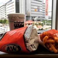 A&W 国際通り松尾店の写真