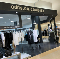 odds on complex ファボーレ店の写真