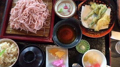 一葉 新潟県西蒲原郡弥彦村大字麓 定食屋 Yahoo ロコ