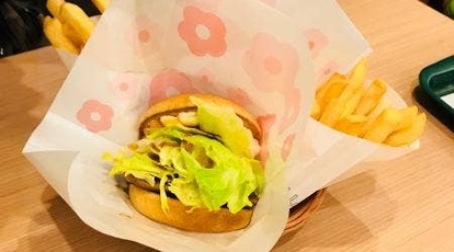 モスバーガー 名護バイパス店 沖縄県名護市字名護 バーガー Yahoo ロコ