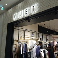 PLST テラスモール湘南店の写真