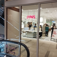 JINS コレットマーレ店の写真