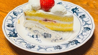 パティスリー イチリュウ 佐賀店 佐賀県佐賀市兵庫北 ケーキ屋 Yahoo ロコ