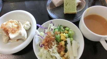 Maru Cafe 沖縄県那覇市字仲井真 カフェ Yahoo ロコ