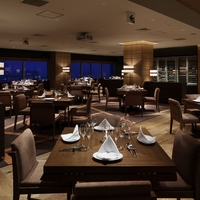 restaurant GRILL TABLE with SKY BARの写真