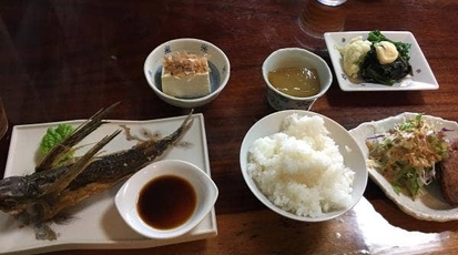じゃらい亭>