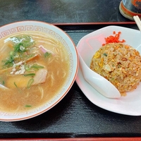 まるとみ食堂の写真