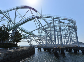 サーフコースター リヴァイアサン(神奈川県横浜市金沢区八景島/遊ぶ) Yahoo!ロコ