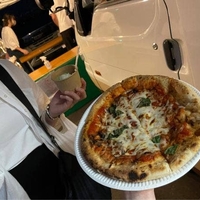 Pizza&Wine TARTARUGAの写真