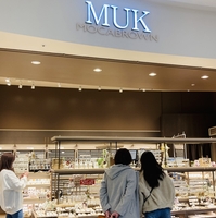 MUK MOCABROWN 新宿サブナード店の写真