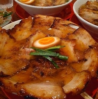 焼豚ラーメン 三條の写真