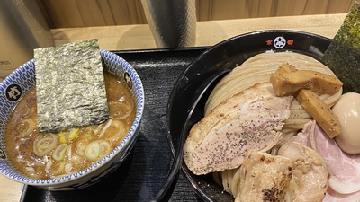 麺屋 たけ井 阪急梅田店(大阪府大阪市北区芝田/ラーメン/餃子) - Yahoo