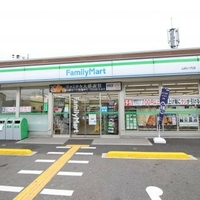 ファミリーマート 山科八代店の写真